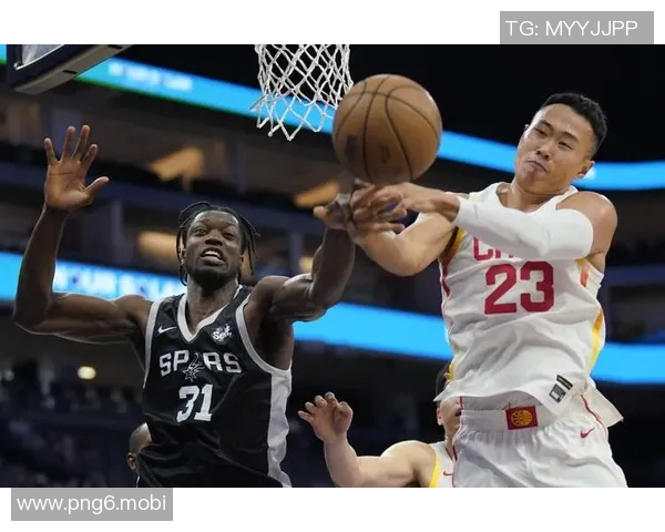 新浪NBA爵士队热点小时报丨2026年02月15日22时_今日实时NBA爵士队热点速递